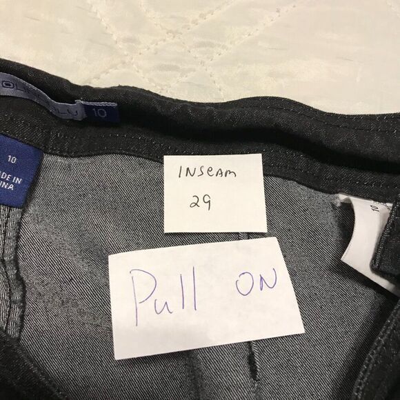 Bandolinoblu pull on W/ side zip black jeans size 10 - Picture 3 of 7